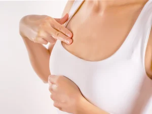 افتادگی سینه بعد از عمل پروتز سینه