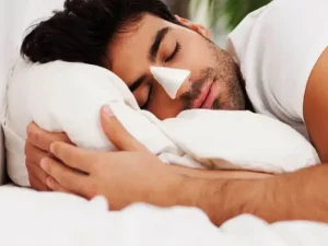 خوابیدن پس از عمل بینی